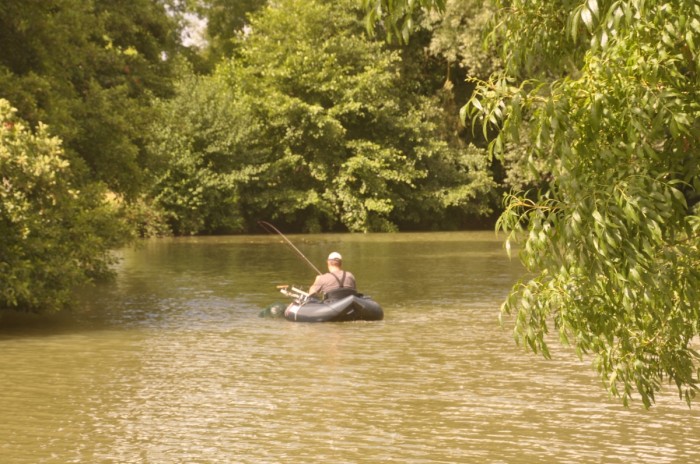 Camping avec étang de pêche au calme en Vendée