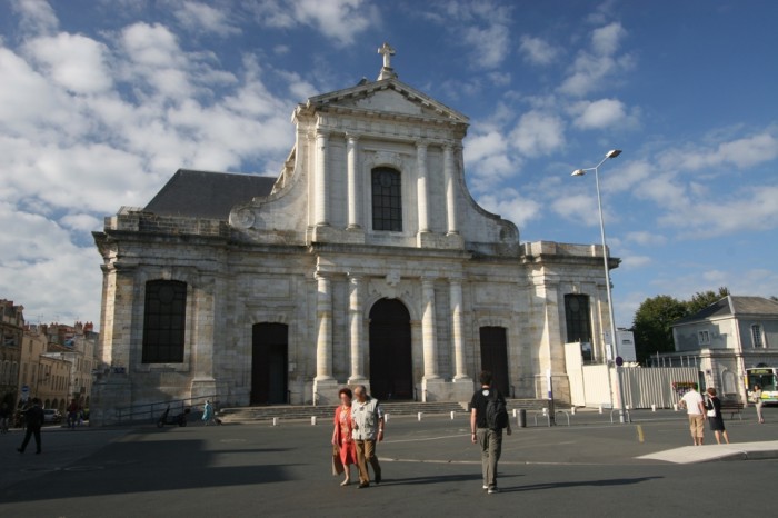 la rochelle cathedrale saint louis