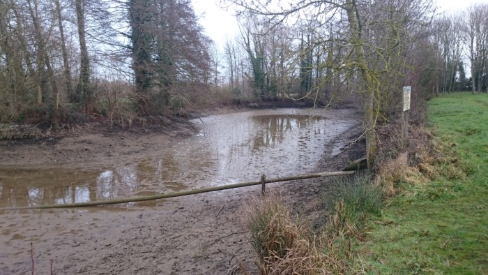 il ne reste plus beaucoup d'eau au niveau de la presque ile