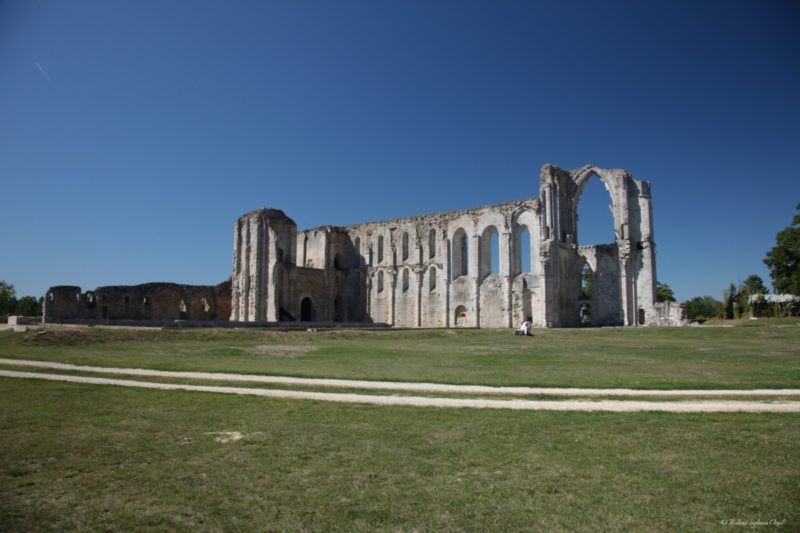 Abbaye de Maillezais